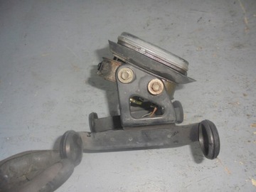 Фара СУЗУКИ ДР 650