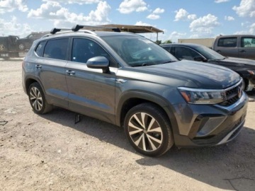 Volkswagen 2022 Volkswagen Inny TAOS SE, 2022r., 1.5L 1.5 Benzyna 158KM, zdjęcie 1