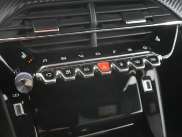 Peugeot 2008 II SUV 1.2 PureTech 130KM 2020 Peugeot 2008 1.2 PureTech, Salon Polska, zdjęcie 11