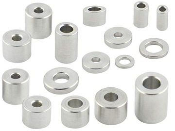 Tulejka dystansowa L:30mm walcowa; DR318/4.3X30mm-1szt