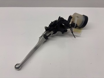 Honda VTR1000F (02) ГЛАВНЫЙ ТОРМОЗНОЙ ЦИЛИНДР ПРАВЫЙ РЫЧАГ