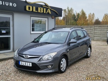 Hyundai i30 I CW Facelifting 1.4 DOHC 109KM 2010 Hyundai i30 Hak Usb iPOD Aux Mp3 1.4 Benzyna 109KM, zdjęcie 2