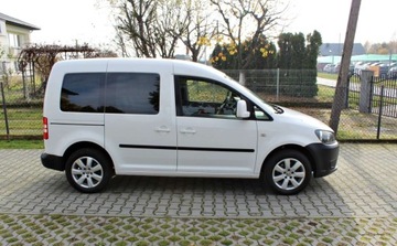 Volkswagen Caddy III Kombi Facelifting 1.6 TDI 102KM 2013 Volkswagen Caddy 1.6d Klimatyzacja Alufelgi Hak Gwarancja 1 rok w cenie, zdjęcie 3