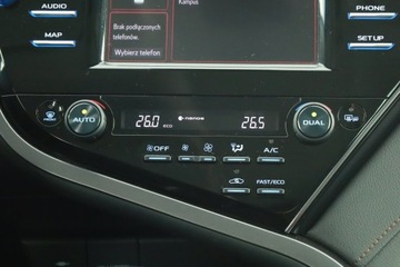 Toyota Camry IX Sedan 2.5 Hybrid Dynamic Force 218KM 2020 Toyota Camry 2.5 Hybrid, Salon Polska, zdjęcie 10