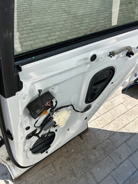 AUDI Q5 80A FACELIFT SPORTBACK DVEŘE PRAVÉ ZADNÍ S-LINE