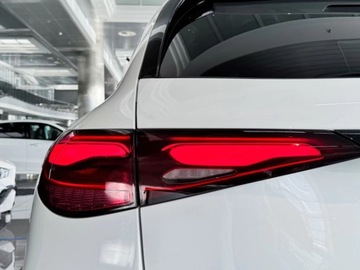 Mercedes GLC C254/X254 Coupe 2.0 200 204KM 2025 MERCEDES-BENZ GLC 200 4-Matic AMG Line 2.0 (204KM) 2025, zdjęcie 13