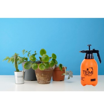 OPRYSKIWACZ CIŚNIENIOWY 2L SPRYSKIWACZ OGRODOWY RĘCZNY ZRASZACZ DO ROŚLIN