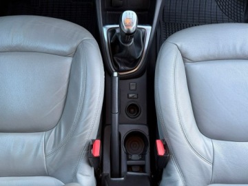 Renault Captur I Crossover 0.9 Energy TCe 90KM 2017 Renault Captur LED Pure vision Skóry Lifting, zdjęcie 23