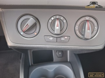 Seat Ibiza IV Hatchback 5d Facelifting 1.4 85KM 2014 Seat Ibiza 1,4 mpi 86KM klima elektryka alu wspomaganie oplacony 1.4 86KM, zdjęcie 13