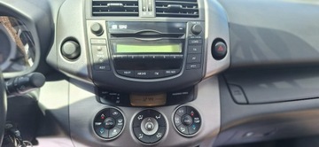 Toyota RAV4 III MPV 2.0VVT-i Multidrive S 158KM 2009 Toyota RAV-4 Climatronic instalacja gazowa, zdjęcie 14