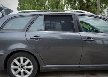 МАГНИТНЫЕ ШТОРЫ TOYOTA AVENSIS II 2 COMBI