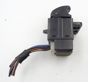 DAEWOO MATIZ I PANEL SKEL ZÁSTRČKA