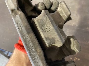 MERCEDES W164 ML TLUMENÍ MOTORU LEVÉ