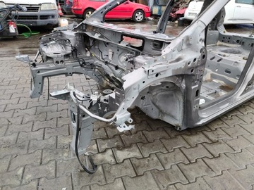 CLIO IV 4 KAROSERIA SZKIELET BUDA ĆWIARTKA DACH 5D