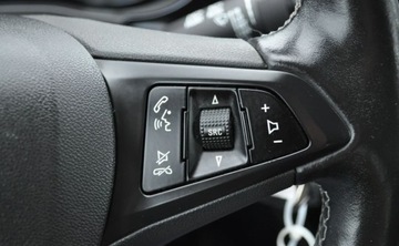 Opel Corsa E Hatchback 3d 1.4 Twinport 90KM 2017 Opel Corsa 1.4 Benzyna Klimatyzacja Cz.parkowania Tempomat 1.4 Benzyna 90KM, zdjęcie 23