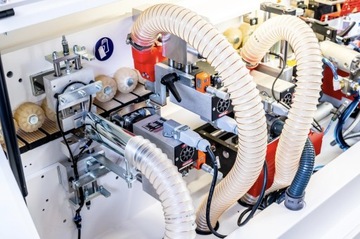 Кромкооблицовочный станок LANGE B80 KF, предварительная полировка