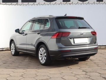 Volkswagen Tiguan II SUV 2.0 TDI 150KM 2019 VW Tiguan 2.0 TDI, DSG, Navi, Klima, Klimatronic, zdjęcie 3