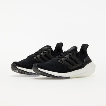 ADIDAS ULTRABOOST