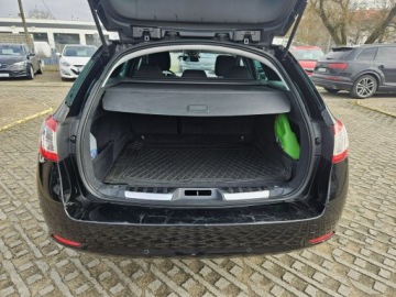 Peugeot 508 I SW Facelifting 2.0 BlueHDi 150KM 2015 Peugeot 508 SW 2,0 diesel 150KM nawigacja, zdjęcie 14