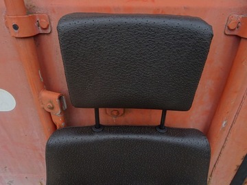 СИДЕНИЕ ISRI 19327/0400 61070289205-8