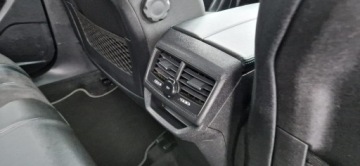 Peugeot 3008 II Crossover 1.5 BlueHDI 130KM 2019 Peugeot 3008 Super Stan 1.5 BlueHDi 130 Crossway, zdjęcie 28