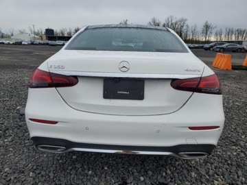 Mercedes Klasa E W213 2021 Mercedes-Benz Klasa E E 350 4Matic 2021 2.0l 2.0 Benzyna 255KM, zdjęcie 2