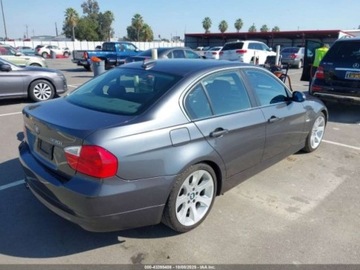 BMW Seria 3 E90-91-92-93 2006 BMW Seria 3 330I 2006 3.0 Benzyna 255KM, zdjęcie 3