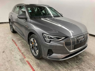 Kompletny przód ZDERZAK MASKA Audi e-tron 55 LZ7F