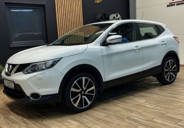 Nissan Qashqai II Crossover 1.2 DIG-T 115KM 2016 Nissan Qashqai gwarancja ZAREJESTROWANY bezwypadkowy LANE ASSIST czuj, zdjęcie 4
