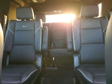 Cadillac Escalade III 2022 Cadillac Escalade Sport 2022 6.2l 6.2 Benzyna 420KM, zdjęcie 10