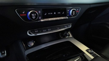 Audi Q5 II SUV Facelifting 2.0 40 TDI 204KM 2022 Audi Q5 Sportback 2.0TDI 204KM 4x4 S-Line Pneumaty, zdjęcie 29