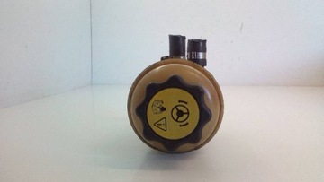 Бачок для жидкости поддерживает Land Rover Freelander 1.8 B.