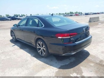 Volkswagen Passat B8 2021 Volkswagen Passat 2021 VOLKSWAGEN PASSAT 2.0T SE 2.0 Benzyna 174KM, zdjęcie 3