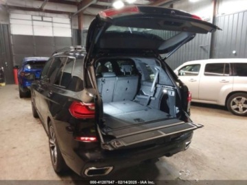 BMW X7 2022 BMW X7 xdrive40i, 2022r., 4x4, 3.0L 3.0 Benzyna 335KM, zdjęcie 3