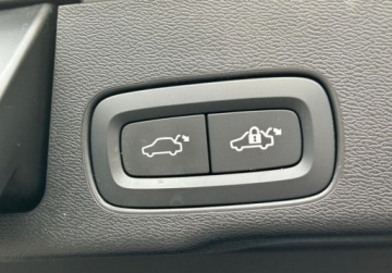 Volvo XC60 II 2020 Volvo XC 60 Momentum Pro, ACC, Kamera cofania, GPS, Salon Polska 2.0 197KM, zdjęcie 9