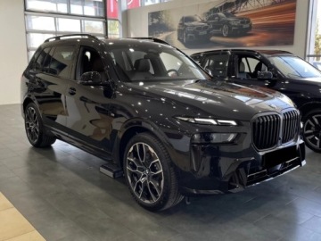 BMW X7 SUV Facelifting 3.0 40d 352KM 2026 BMW X7 xDrive40d Sport Suv 3.0 (352KM) 2026, zdjęcie 1