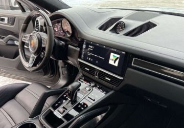 Porsche Cayenne III SUV Turbo 4.0 550KM 2019 Porsche Cayenne Porsche Cayenne 4.0 Benzyna 550KM, zdjęcie 29