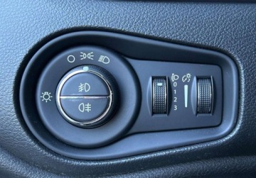 Jeep Renegade SUV 1.6 E-TorQ 110KM 2016 Jeep Renegade Longitude, Tempomat, Czujniki parkowania, Salon Polska 1.6, zdjęcie 17