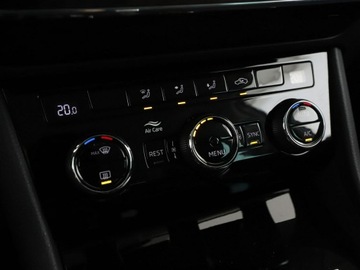 Skoda Superb III Kombi 1.8 TSI 180KM 2018 Škoda Superb Skoda Superb 1.8 TSI Automat, zdjęcie 27