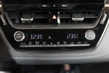 Toyota Corolla XII TS Kombi Facelifting 2.0 Hybrid Dynamic Force 196KM 2024 Toyota Corolla 2.0 Hybrid GR Sport Dynamic 2.0 Hybryda 197KM, zdjęcie 15