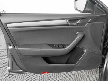 Skoda Superb III Kombi Facelifting 2.0 TDI SCR 150KM 2023 Škoda Superb Skoda Superb GD9G470#2.0 TDI Style, zdjęcie 11