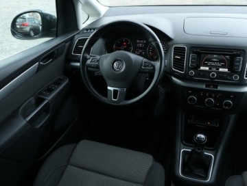 Volkswagen Sharan II Van 2.0 TDI-CR BMT 140KM 2015 VW Sharan 2.0 TDI, Salon Polska, Serwis ASO, zdjęcie 6