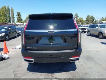 Cadillac Escalade III 2023 Cadillac Escalade Premium Luxury 2023 6.2l 6.2 Benzyna 420KM, zdjęcie 4