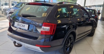 Skoda Octavia III Scout 2.0 TDI 184KM 2016 Skoda Octavia 2.0 TDI 184KM Scout DSG 4x4 Panoramadach 2.0 Diesel 184KM, zdjęcie 9