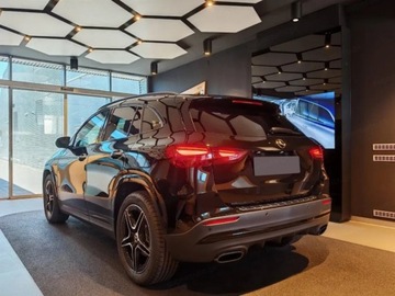 Mercedes GLA II Off-roader Facelifting 2.0 220 190KM 2026 MERCEDES-BENZ GLA 220 4-Matic AMG Line 2.0 (190KM) 2026, zdjęcie 4