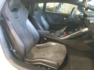Lamborghini Huracan 2015 Lamborghini Huracan 2015 5.2l 5.2 Benzyna 602KM, zdjęcie 10