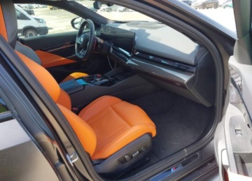 BMW Seria 5 G90-91 2025 BMW M5 BMW M5 4.4 Hybryda 585KM, zdjęcie 8