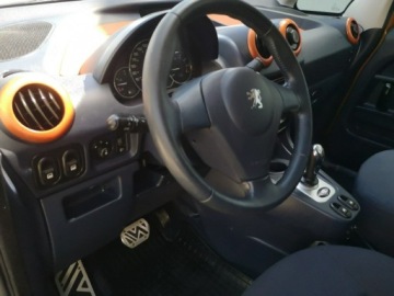 Peugeot 1007 2006 Peugeot 1007 1,4 Benzyna 73KM Klimatronik Automat, zdjęcie 11