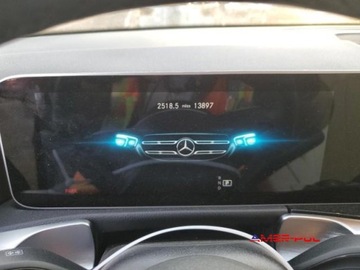 Mercedes GLB 2021 Mercedes-Benz GLB 2021 r., 2,0L od ubezpieczalni 2.0 Benzyna 221KM, zdjęcie 6
