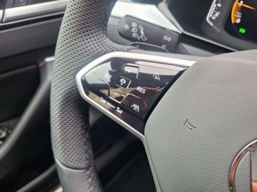 Volkswagen Arteon Fastback Facelifting 2.0 TDI SCR 150KM 2022 Volkswagen Arteon ASO 2.0TDI 150KM HK pakiety head-up Webasto Ambiente LED, zdjęcie 23